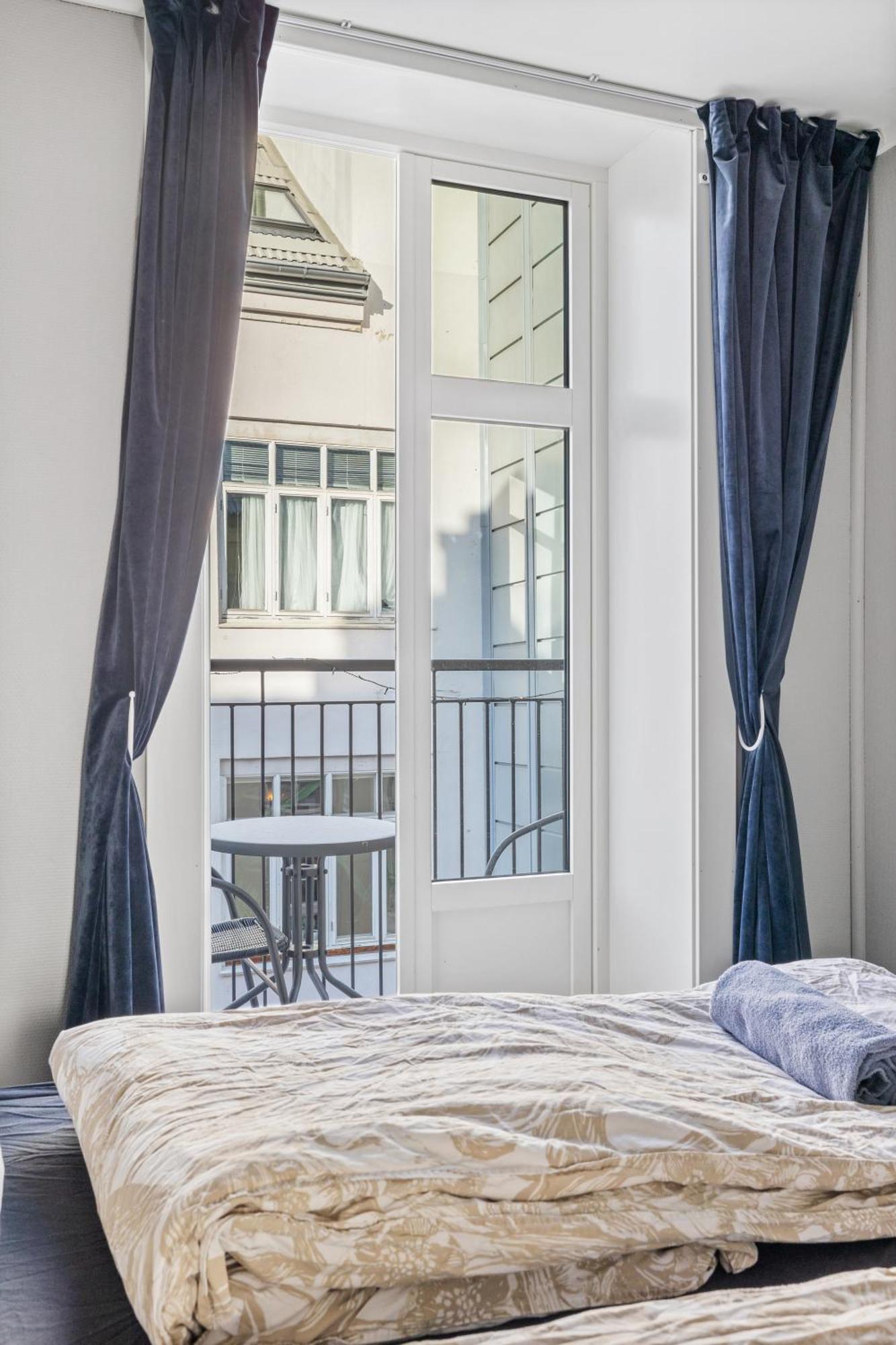 Beautiful Space With Balcony Осло Екстериор снимка
